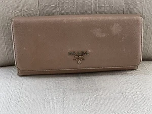 Prada Women Clutch Wallet Pink Leather Wristlet Card Holder Purse Made In Italy - Picture 1 of 13
