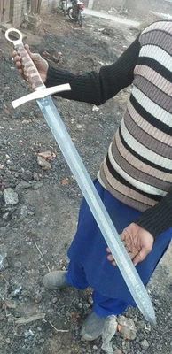 Espada de caça personalizada de aço Damasco com acabamento manual 32 polegadas e bainha de couro - Imagem 1 de 4