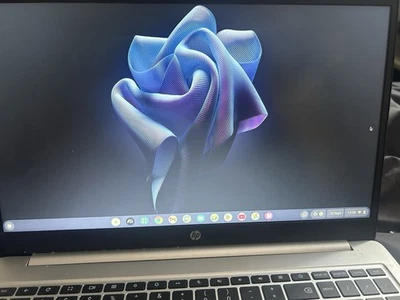 HP Chromebook 15A-NA0500SA 15.6 Intel Celeron 128GB eMMC Silver- Very Good Cond - Image 1 of 4