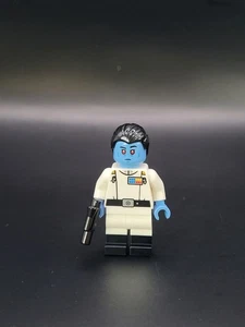 LEGO Star Wars Thrawn sw1356 – Grand Admiral – mit Blaster - Bild 1 von 4