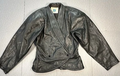 VNTG TANNERY WEST Womens Black Leather Cropped Crossover Moto Biker Snaps Jacket - Image 1 of 4