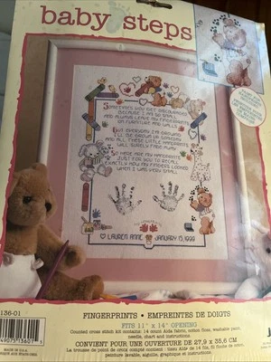 Artes de ocio pasos de bebé huellas dactilares contadas punto de cruz #113601 Nuevo de Lote Antiguo Foto 1 de 4