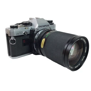 OLYMPUS OM10 & 28-85mm Zoom Lens, 35mm Film Camera, Starter Student SLR TESTED - Picture 1 of 24