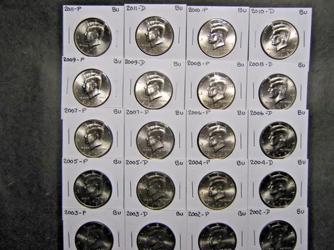 2002 2003 2004 2005 2006 - 2013 2014 2015 2016 2017 P D 32 Coin Set  BU KENNEDYS Cover