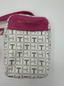 Tommy Hilfiger Monogram Phone Crossbody Bag in Gray and Pink. New with Tags - Picture 1 of 9
