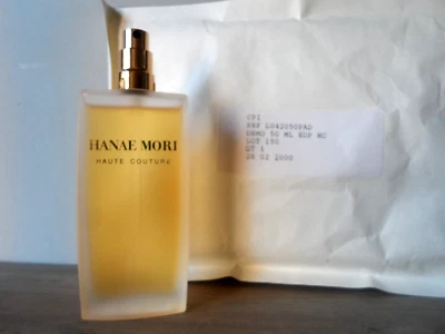 Hanae Mori Alta Costura EDP Spray 1.7 OZ / 50 ml Nuevo Sin Caja Sin Tapa Como En La Imagen Foto 1 de 3