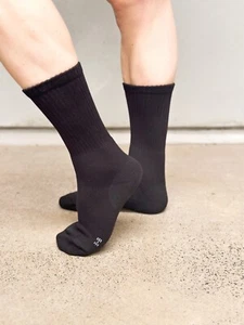 Non-fluffing Bamboo Cushion Foot Crew Sport Socks,2 Pack | SEAMLESS - Picture 1 of 13