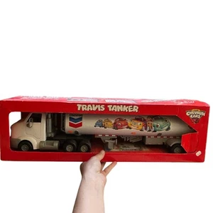 The Chevron Cars Travis Tanker 2005 Chevron Texaco Products Company Factory New - Picture 1 of 7