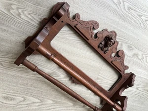 Vintage carved wood towel rack folding - Picture 1 of 10