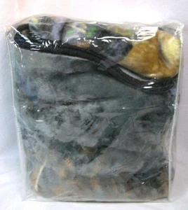12 Zippered Storage Bags Clothing Blankets Pillows Yarn Moving Bedding A-9 - Picture 1 of 1