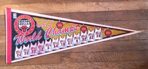 Vintage 1990's NBA Chicago Bulls World Champions Basketball Pennant Wincraft - Picture 1 of 5