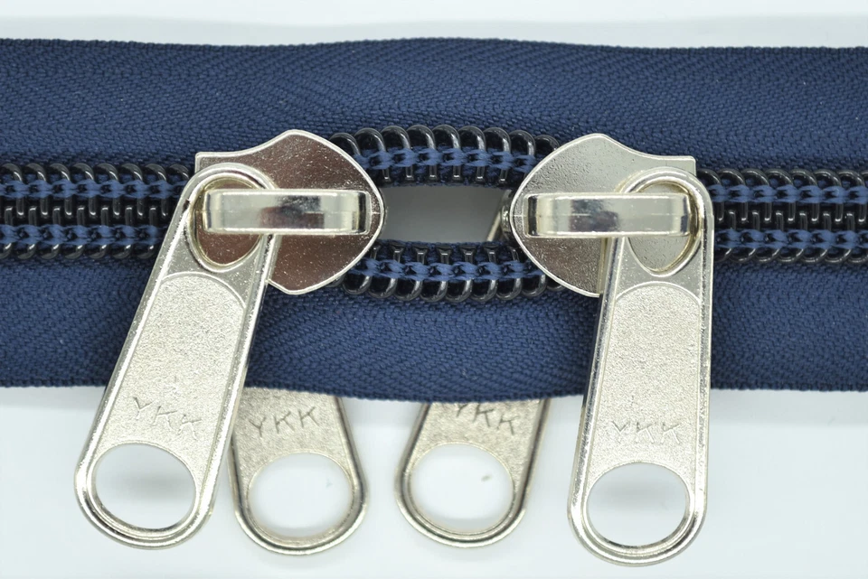 Cerniera 10 Mm Spirale Blu Marino Con 2 Maniglie Doppie Argento Fino A 3 - Immagine 1 di 1