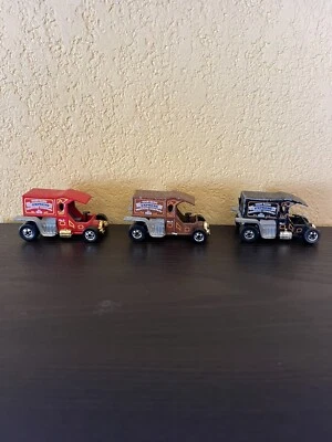 Hot Wheels 1976 T- Totaller--Lot of 3-- Black/Red/Brown - Image 1 of 4