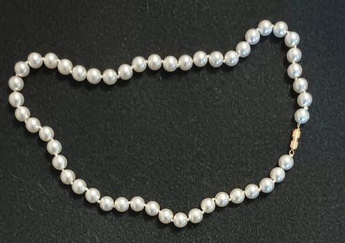 VETEMENTS Collana di perle finte 18"