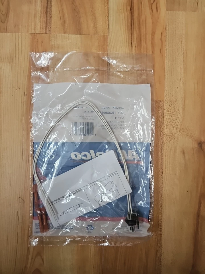 👍🏽 💵NEW GM OEM 98-02 CAMARO CONDENSOR COMPRESSOR LINES CONNECTOR GMC 19368669 - Image 1 of 4