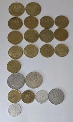 Costa Rica 5,10,20,25, 100,500 colones 90s/2000 Lot Of 22 UNC  Coins - Image 1 of 4