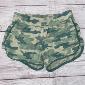 Justice 100% cotton pull on camo shorts w/Pom Pom border sz 8 girls  - Picture 1 of 5