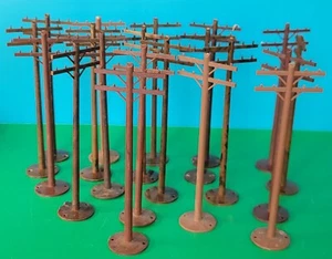 B1201 Marx HO (60) Telegraph Poles Brown.( 6”) - Picture 1 of 2