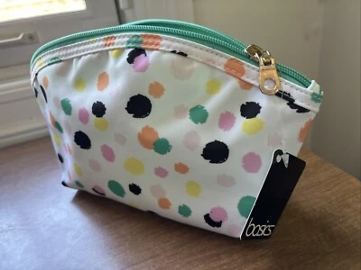 Basics Make Up Bag - Image 1 of 4