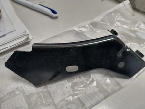 STAFFA PARAFANGO DESTRO PEUGEOT 208, OPEL CORSA F 19-23 CODICE: 9828273780 - Bild 1 von 4