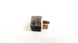 Peugeot 405 1994 Relay Module 4RA00351007, Genuine #2109434-51 - Picture 1 of 9