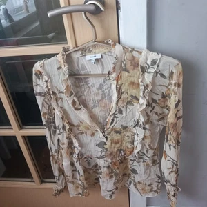 ALANDRA Reiss Ruffled Blouse Size 8 UK - Picture 1 of 8