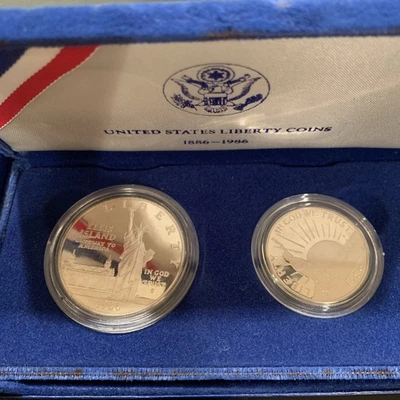 2 U.S. SILVER DOLLARS - CONSTITUTION - STATUE OF LIBERTY- CASE/BOX/COAs- PROOF! - Image 1 of 4