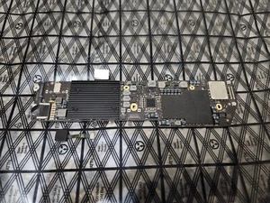 A1932 Logic Board 1.6ghz i5 8GB 128GB + Touch ID OS Stuck - Photo 1/2
