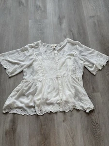 Sundance Women's Xl NWOT Embroidered Sheer Cream Short Sleeve Top With Tank - Picture 1 of 6