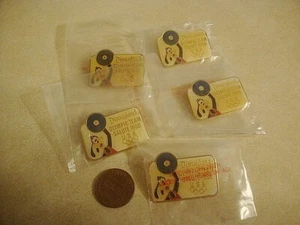 Vintage 1988 DISNEYLAND U.S.A. Olympic Team Salute Pin x5 w Goofy Collectible! - Picture 1 of 3