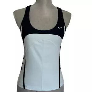 Nike Fit Dry - Talla Mediana - Azul Claro con Borde Azul Marino - Sujetador Incorporado - Imagen 1 de 9