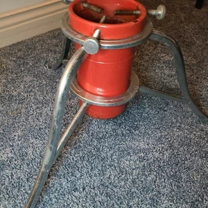 Vtg Christmas Tree Stand Handy Things Mfg Co NO 14 Chrome/Red METAL - Picture 1 of 11