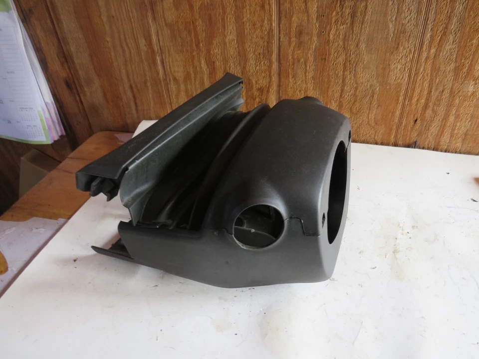 2012 Ford FIESTA РУЛЕВАЯ КОЛОНКА ОТДЕЛКА ОБОДОК САВАН - Изображение 1 из 4