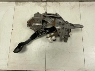 2014 NISSAN ALTIMA BRAKE FOOT PEDAL PAD ASSEMBLY W/ SWITCHES OEM - Image 1 of 4