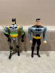 2 figuras de acción Batman 1998 y 1999 5" de alto - Imagen 1 de 11