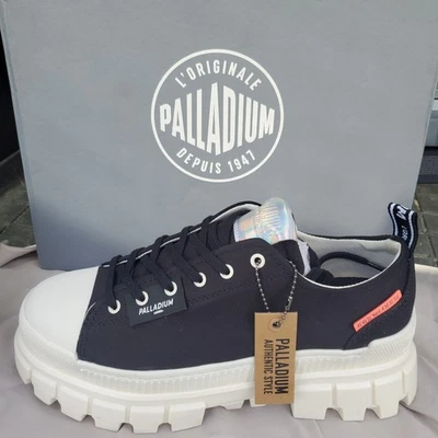 Palladium Revolt Lo TX Platform Boots Women 10 Black Marshmellow Chunky Gorpcore - Image 1 of 4