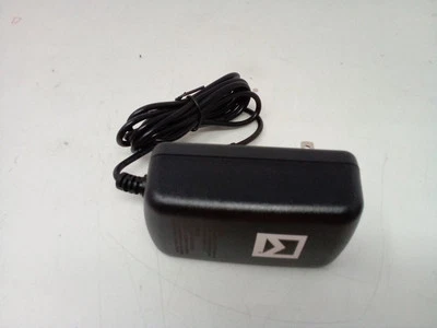 SHENZHEN KUANTEN LIMITED Class 2 Power Supply Model KT48W2402200US {S/N:2446} - Image 1 of 4