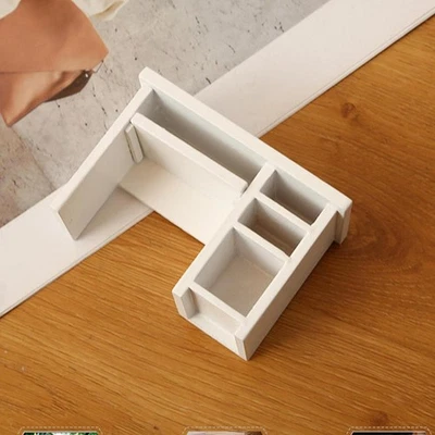 Modello di scrivania per computer in miniatura 1/12, scrivania da studio moderna - Immagine 1 di 4