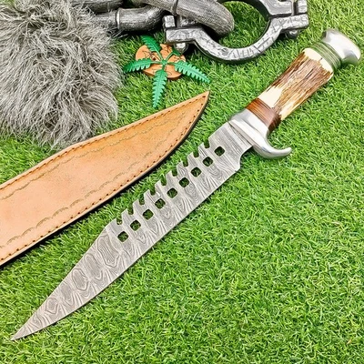 CUSTOM Handmade DAMASCUS STEEL KNIFE Hunting Knife Bowie KNIFE W/SHEATH M-389 - Image 1 of 4