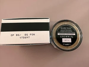 Mary Kay Silky Setting Powder - Deep Beige- New in box - Retail $20 - Picture 1 of 1