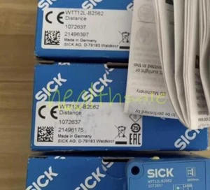 Eine neue SICK WTT12L-B2562 1072637 Lichtschranke - Bild 1 von 1