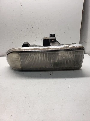 Faro pasajero Chevrolet 98-05 Blazer S10/Jimmy S15 1440651 Foto 1 de 4