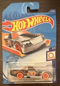 Hot Wheels 2018 Track Stars Circle Trucker 5/5 131/250 silber - Schatzsuche - Bild 1 von 4