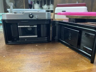 Cámara vintage TOWER 50mm COMPUR RAPID Alemania Occidental Foto 1 de 4