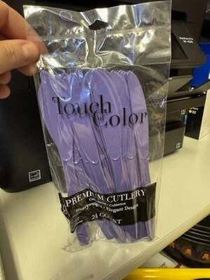 Purple Heavy Duty Plastic Knives 24ct. Tableware Decorations Party Supplies New! - Image 1 of 2
