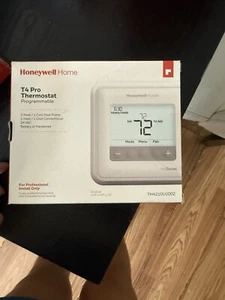 Honeywell T4 Pro Programmable Thermostat - TH4110U2005 - Picture 1 of 2