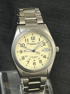 Seiko Military SBCA003 7N42-8260 Fluorescent White Dial Watch No Customs Fees US - Picture 1 of 10