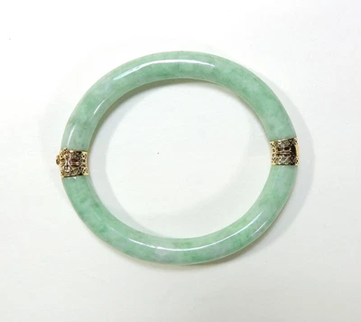 Chinese 14K Green Jade/Jadeite Oval Hinged Bangle Bracelet - Image 1 of 4