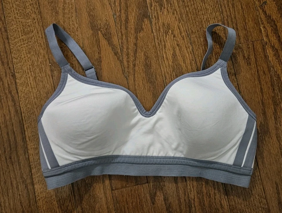 Sujetador deportivo Lily of France blanco gris, talla mediana, copa B Foto 1 de 4