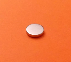 2 x Super Strong Neodymium rare earth magnets 10mm x 3mm for making geocaches. - Picture 1 of 2